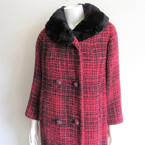 Vintage Red and Black Wool Tweed Coat with Beaver Collar - Picture 4 of 8